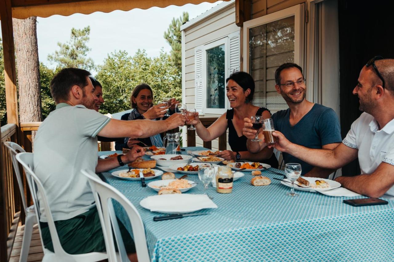 Mobil Home Xxl2 4 Chambres - Camping Les Bois Du Bardelet Poilly-lez-Gien Dış mekan fotoğraf